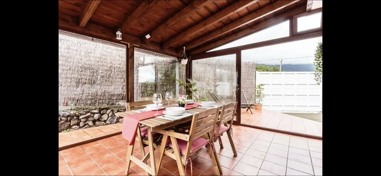 Сasa de vacaciones Villa Casa Cora Con Jacuzzi Breña Baja España