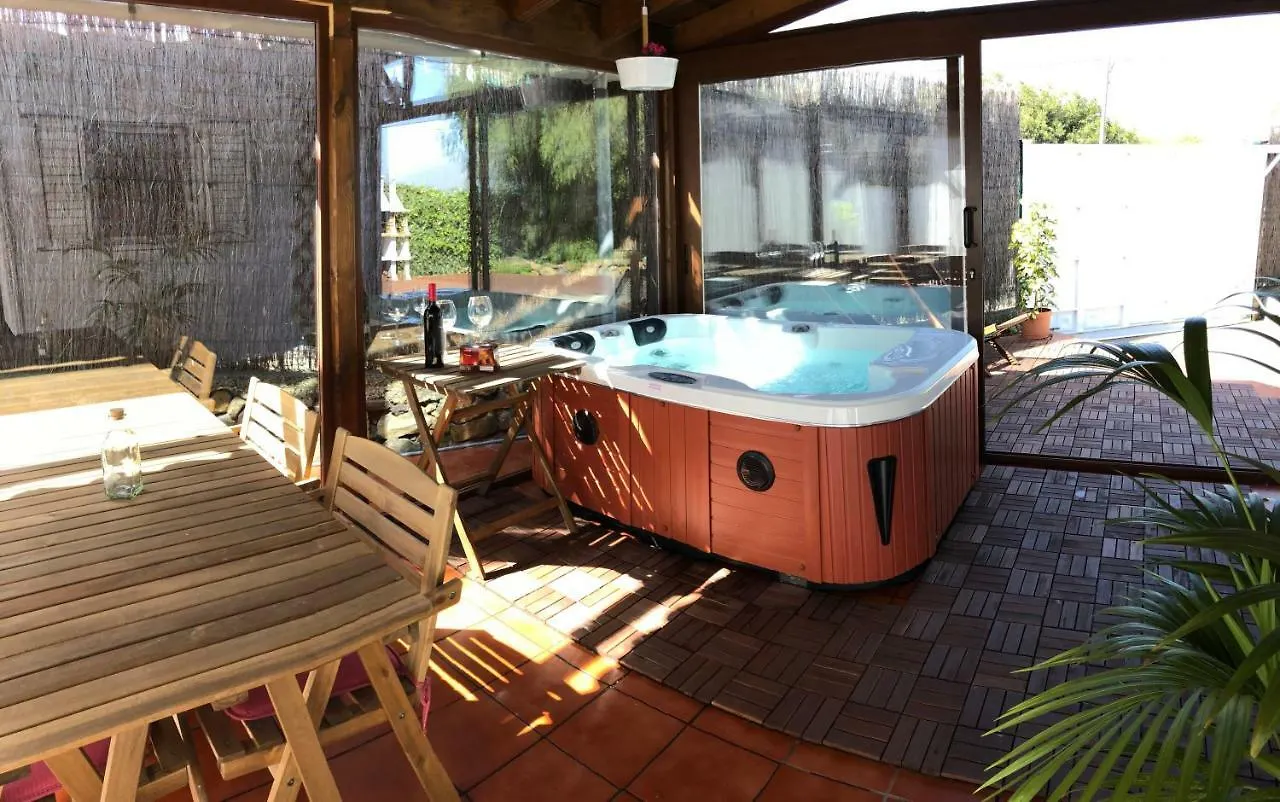 Сasa de vacaciones Villa Casa Cora Con Jacuzzi Breña Baja España